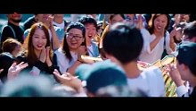 《唐人街探案三》“秋叶原cos狂欢”片段