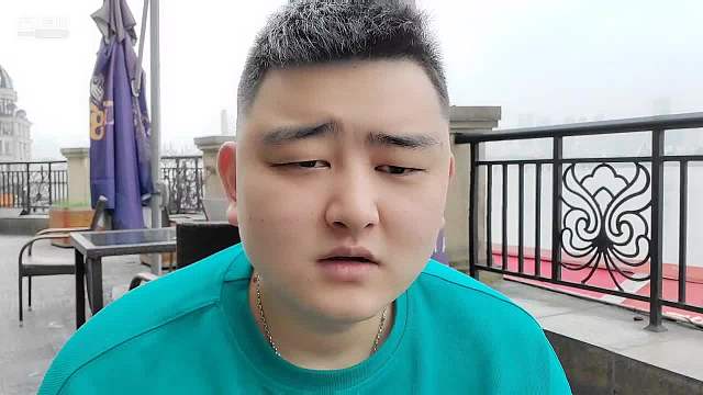 集梦小胖【咸鱼】:去公司(0427)3