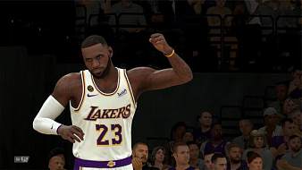 NBA2K21：特雷楊砍30+8，字母哥怒砍35+11帶隊(duì)滅老鷹，大比分1:1