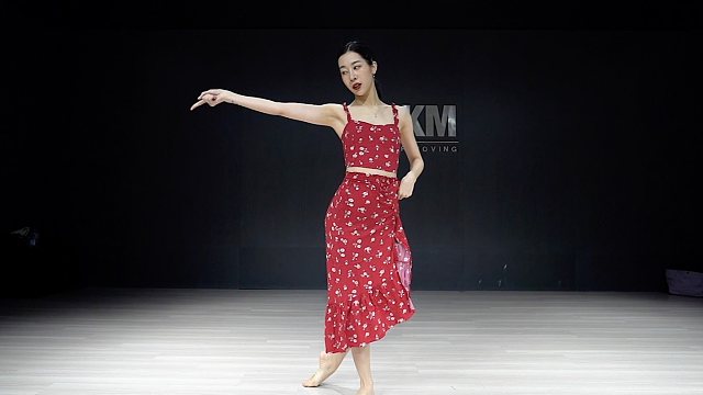 【5km】waacking女神范范最新编舞《welcome to burlesque》