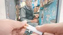 印度香烟到底有多贵？还像中国80年代，一根一根卖