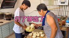婆婆又给儿媳蒸馒头，公公高温天气去浇地，召鹏心疼爷爷去送雪糕