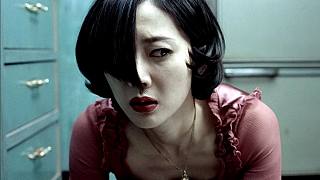 被誉为世界50大恐怖电影，韩国恐怖片第一，《蔷花红莲》到底讲了啥！
