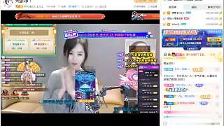 Q哥心疼魚大大主動(dòng)放寬游戲規(guī)則。錦鯉哥豪刷兩刀99999，魚大大直播時(shí)長終于清零了！