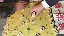 【中国象棋】隐世高手看不惯孙浩宇摆擂台，出手狠毒招招致命，一定要教训大师