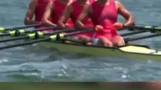 太燃了！女子四人双桨决赛 中国队大幅度领先夺金