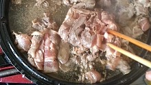 吃肉肉，