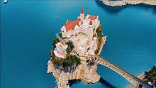 贵州大山里藏了一座欧式城堡，修建在一座孤岛上，太漂亮了！