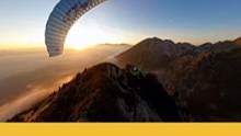最极致的运动才配的上这让人沉醉的风景，而你与我又何尝不是呢？#滑翔伞