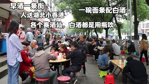 安徽90后美女不当护士卖下脚料，别人扔掉她当宝，一不小心赚大钱