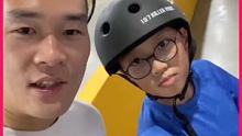 #Bzyyy滑板体验馆 上午十点早课，小任教练带，学员蛋蛋练习新动作，新突破！快快加入我们把！让孩子