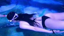 去三亚回来好不容易白回来，明天又要去深圳晒咸鱼#潜水女孩 #水下摄影美女游泳 