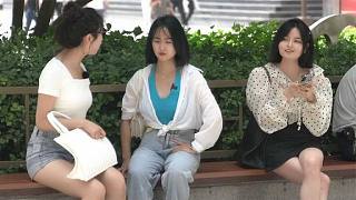 癡情小姐姐怒懟閨蜜 惹得美女路人笑掉手機