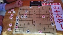民间棋圣果然出手不凡，狠招截杀象棋大师，孙浩宇苦不堪言呀