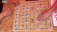 丽江棋协重量级高手终于上场了，孙浩宇只看了一眼，额头汗水直流