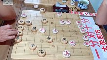 孙浩宇最后这一招刚出手，棋馆响起了一片尖叫声，对手完全没料到