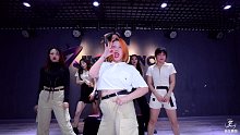 （G）I－DLE 《Uh Oh》翻跳一支看了还想再看一遍的舞蹈｜小姐姐们越来越有默契啦