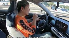 帝豪：没想到，这就是国产廉价车的驾驶素质