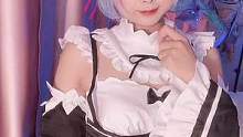#cosplay #cos #二次元少女 #蕾姆 #雷姆 #女仆装 ☪︎*月亮不会奔向我，但他会