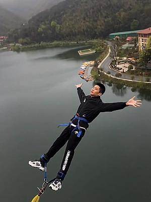 “別人不需要你的時候，記得要自己走開…”