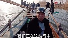 鱼鹰大爷和渔民到野外捕鱼，大鱼抓了1船舱，鱼鹰吃鱼吃到过瘾