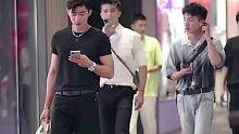 【帅哥】这么多帅哥 一起逛街你见过吗？