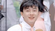 这是啥操作，连《真英雄》都敢抄？真当00后都不认识张卫健了！