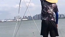 35米炮竿遛鱼也太累了