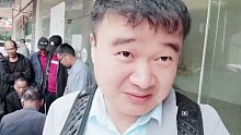 象棋大师孙浩宇流浪丽江竟被街头高手挑衅，他怕输竟然想逃跑了