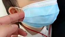 又囤了两盒，小宝宝可以戴的，确实挺不错，很服帖又不会闷，这么划蒜用一次就丢也不心疼#宝宝口罩#儿童口