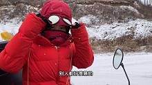 东北下大雪了，要下七天，小妮开三轮去发货冻的受不了