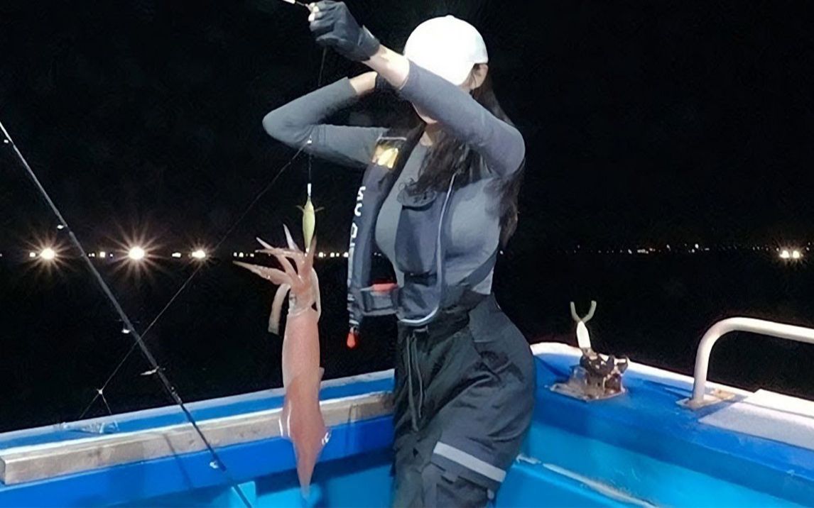 【海钓】把今日份运气传给你们！钓了足足20只乌贼 | 钓鱼欧尼AnglerJJung