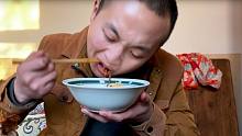 大冬做东坡肘子吃，配上料汁开胃又爽口，真解馋