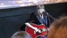 【Taylor Swift】——All Too Well电影首映会和粉丝大合唱❤️