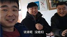 光听说女孩称体重脱鞋去重量 原来男人也这样 太逗了