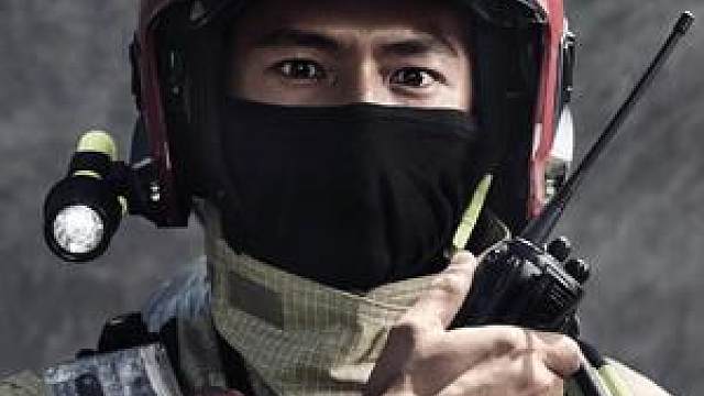 果然,长得帅的都上交国家了!全网最帅消防员报到