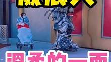 来自威震天的温柔，你们感受过吗？现场直呼：威震天的情商太高了吧！#变形金刚 #北京环球影城 #北京环