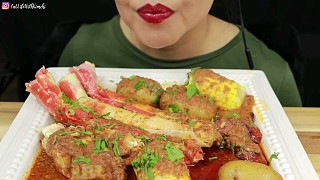 【Eat Life With Kimchi】空气炸帝王蟹腿蘸红咖喱酱（新）