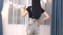 #助眠剧情模拟 快来我正在助眠直播，礼花筒就有惊喜