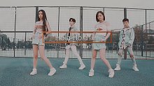 三年前的《Hola Hola》
