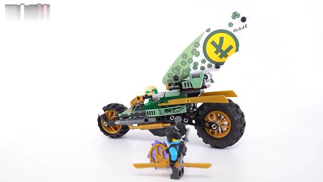 乐高71745劳埃德的丛林战车!一个细节毁了的套装!