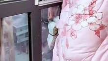 有了它外也不怕天冷鞋不干，和大汉脚啦
