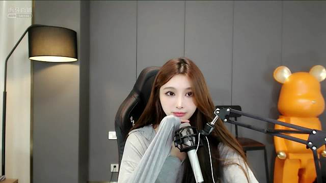 【 晴小兔】御姐看你你会害羞嘛