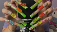 jade-瞧瞧！这水葱似的指甲~