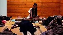 听#颂钵音乐会，身心完全放松，远离紧张焦虑，找回婴儿般的睡眠。 