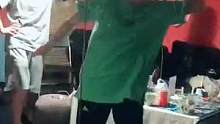 哈哈kun编舞