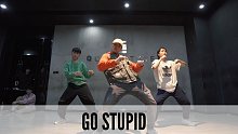 SINOSTAGE舞邦｜Peter 编舞课堂视频 Go Stupid