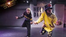 HELLO DANCE SWEN SAY WHAAA?!