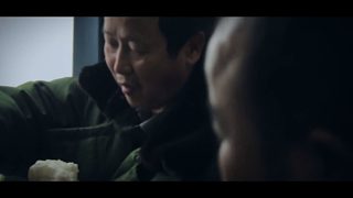 苹果 2018 新春短片《三分钟》（导演陈可辛），全程 iPhone X 拍摄