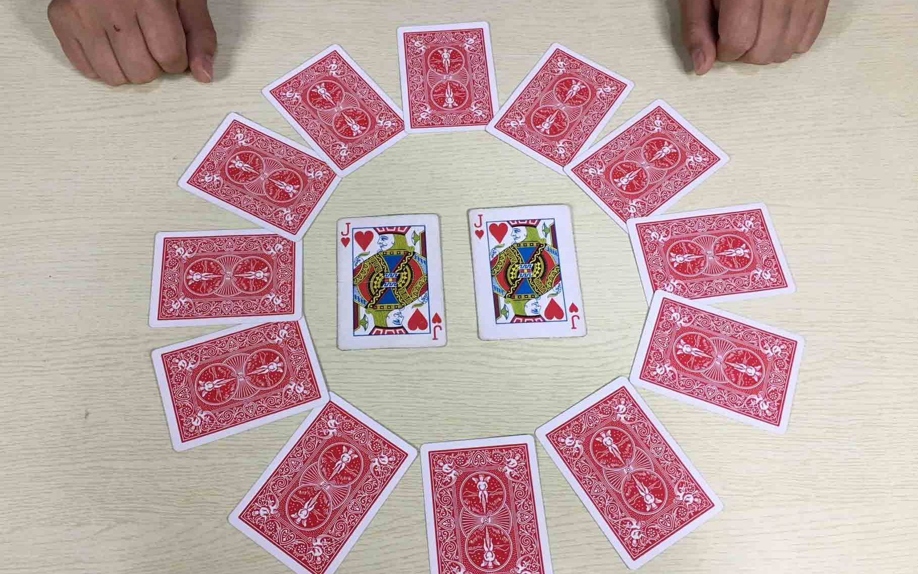 52张牌抽一张猜中魔术图片